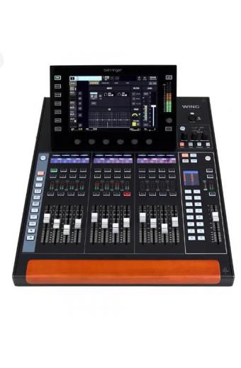 Mesa de som profissional behringer WING COMPACT 48 canais 