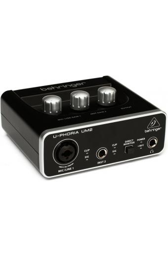 Interface De Audio UM2 Behringer